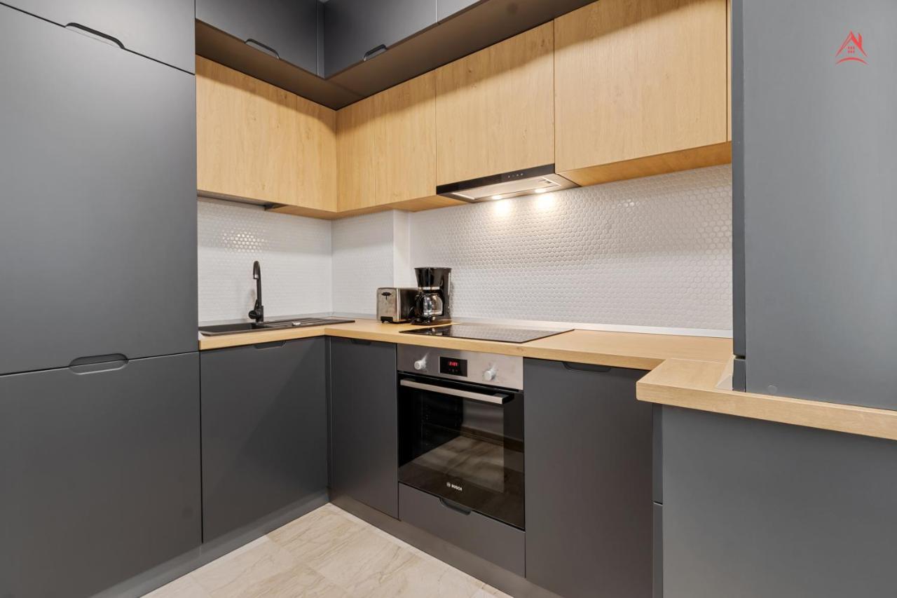 Apartament Opera Residence - Cismigiu, Eroilor, Free Private Parking Bucharest Exterior photo