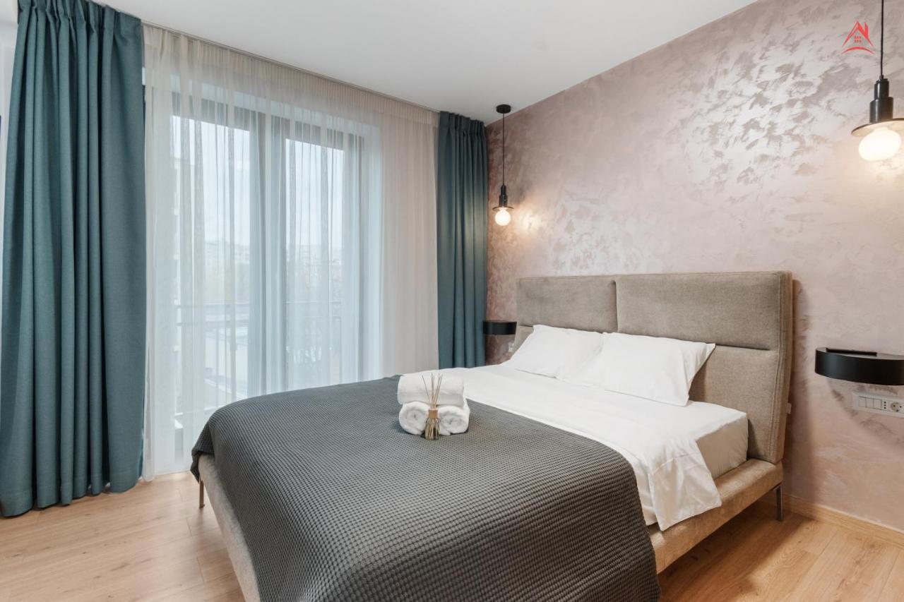Apartament Opera Residence - Cismigiu, Eroilor, Free Private Parking Bucharest Exterior photo