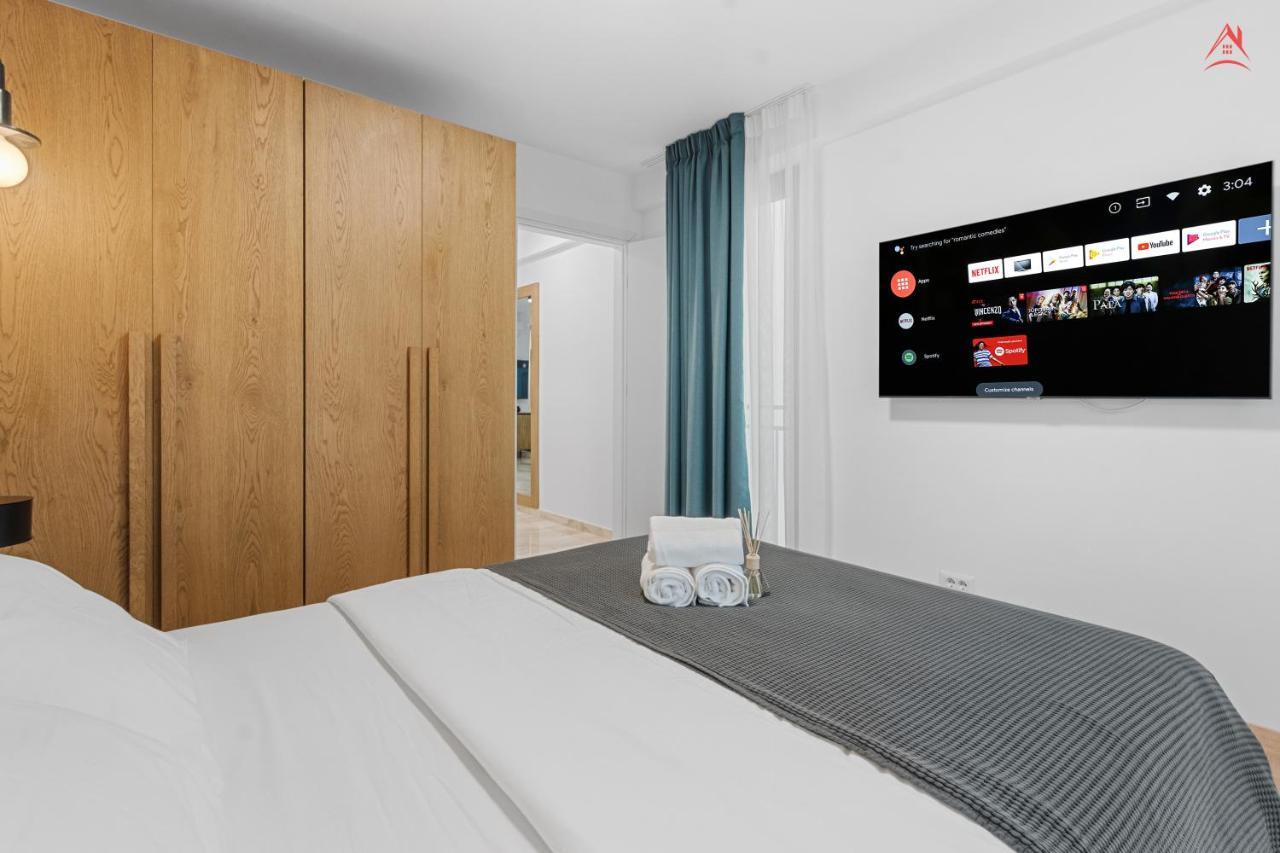 Apartament Opera Residence - Cismigiu, Eroilor, Free Private Parking Bucharest Exterior photo