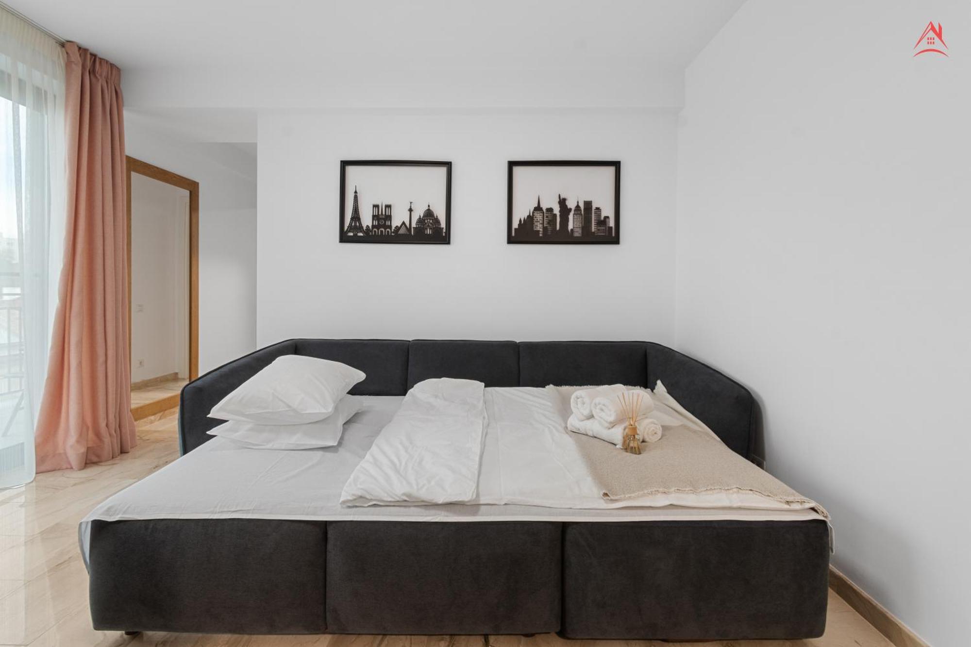 Apartament Opera Residence - Cismigiu, Eroilor, Free Private Parking Bucharest Exterior photo
